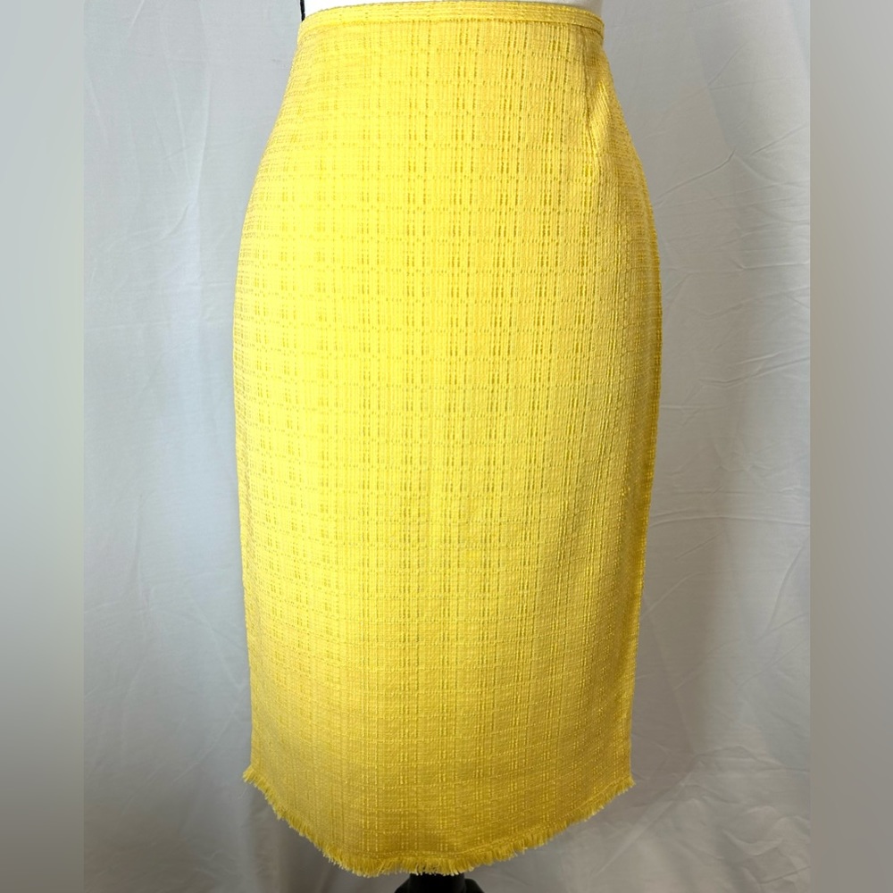 Lafayette 148 woven skirt